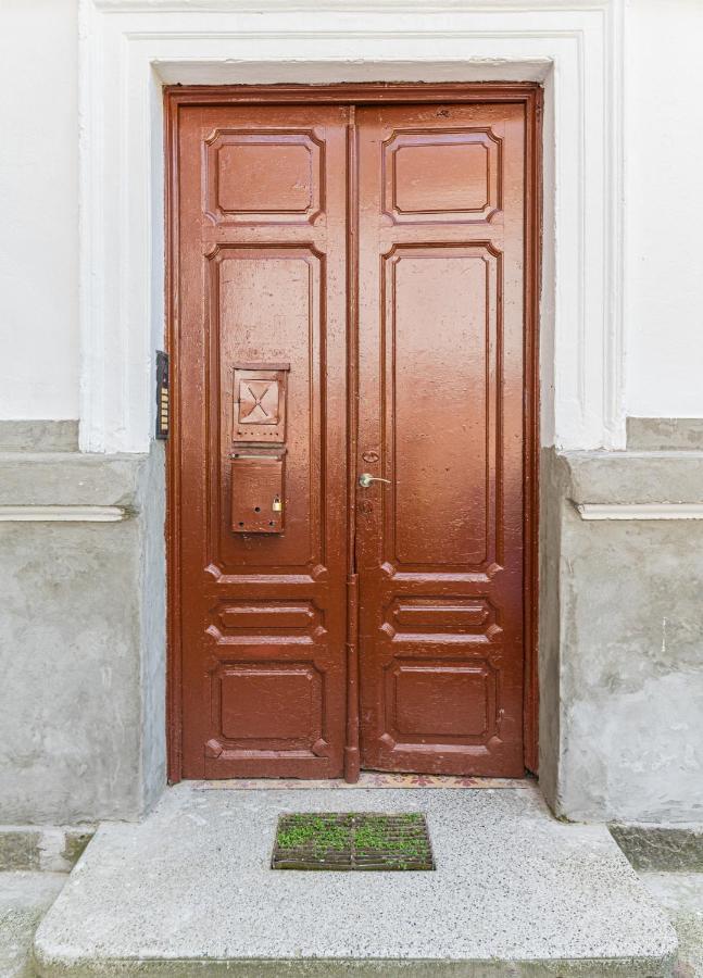 Sabin Apartments Private Parking Brasov Luaran gambar