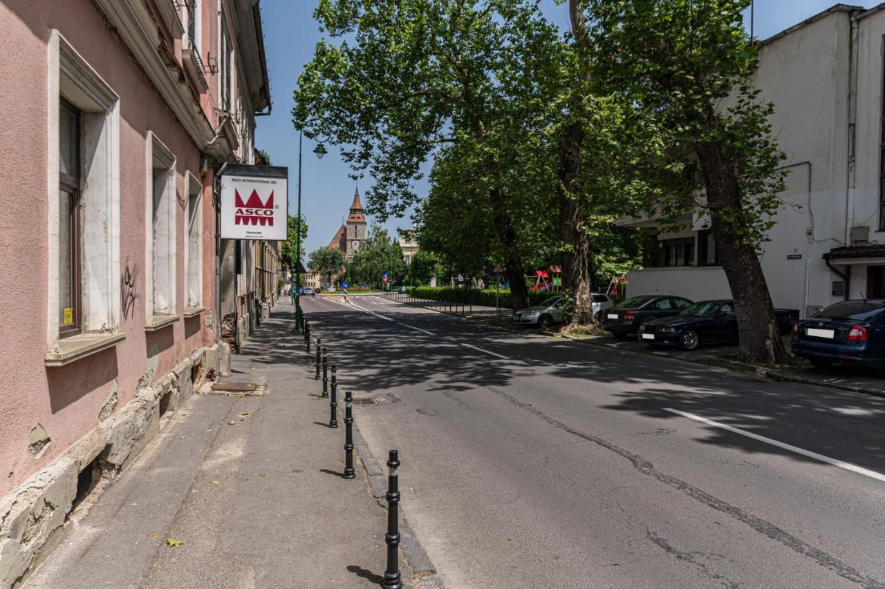 Sabin Apartments Private Parking Brasov Luaran gambar
