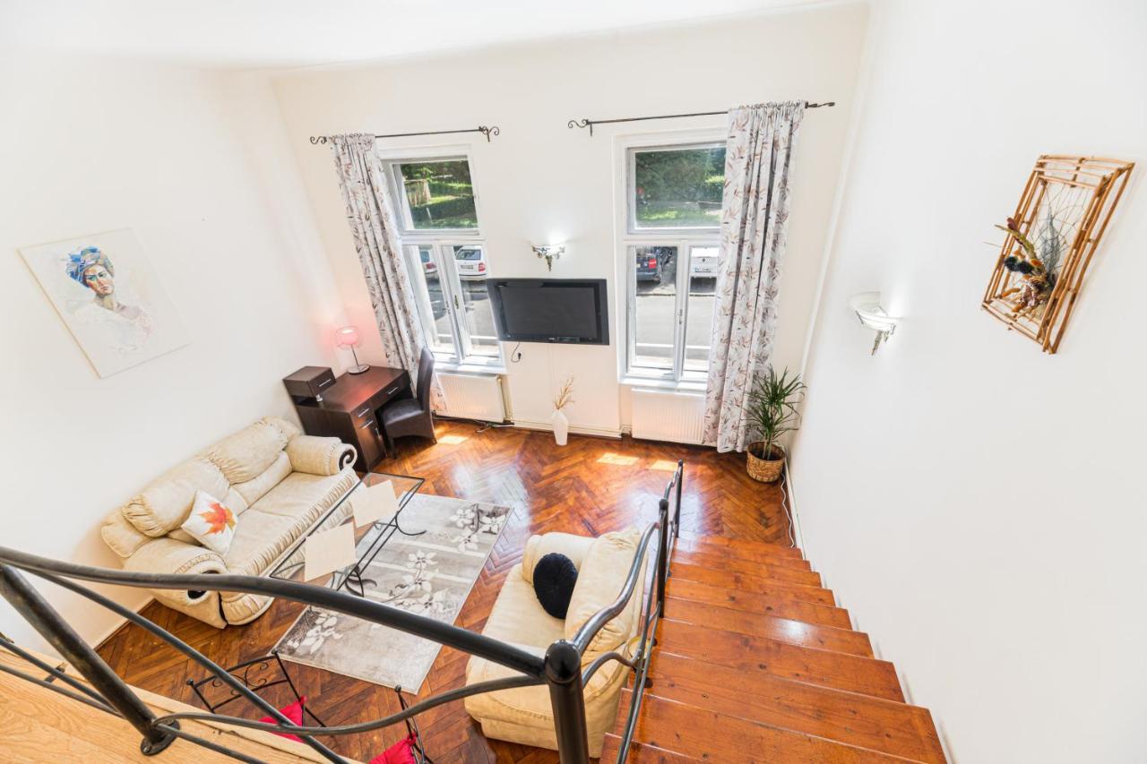 Sabin Apartments Private Parking Brasov Luaran gambar