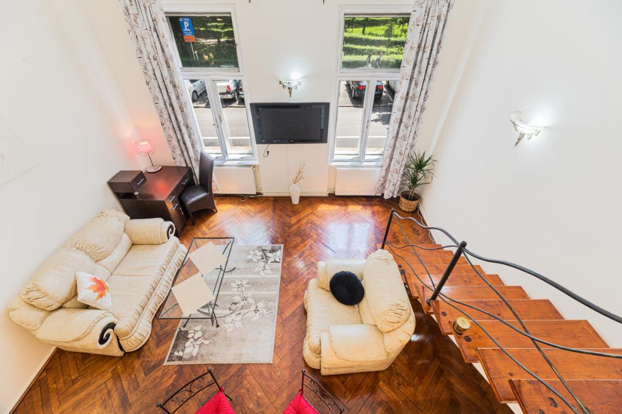 Sabin Apartments Private Parking Brasov Luaran gambar