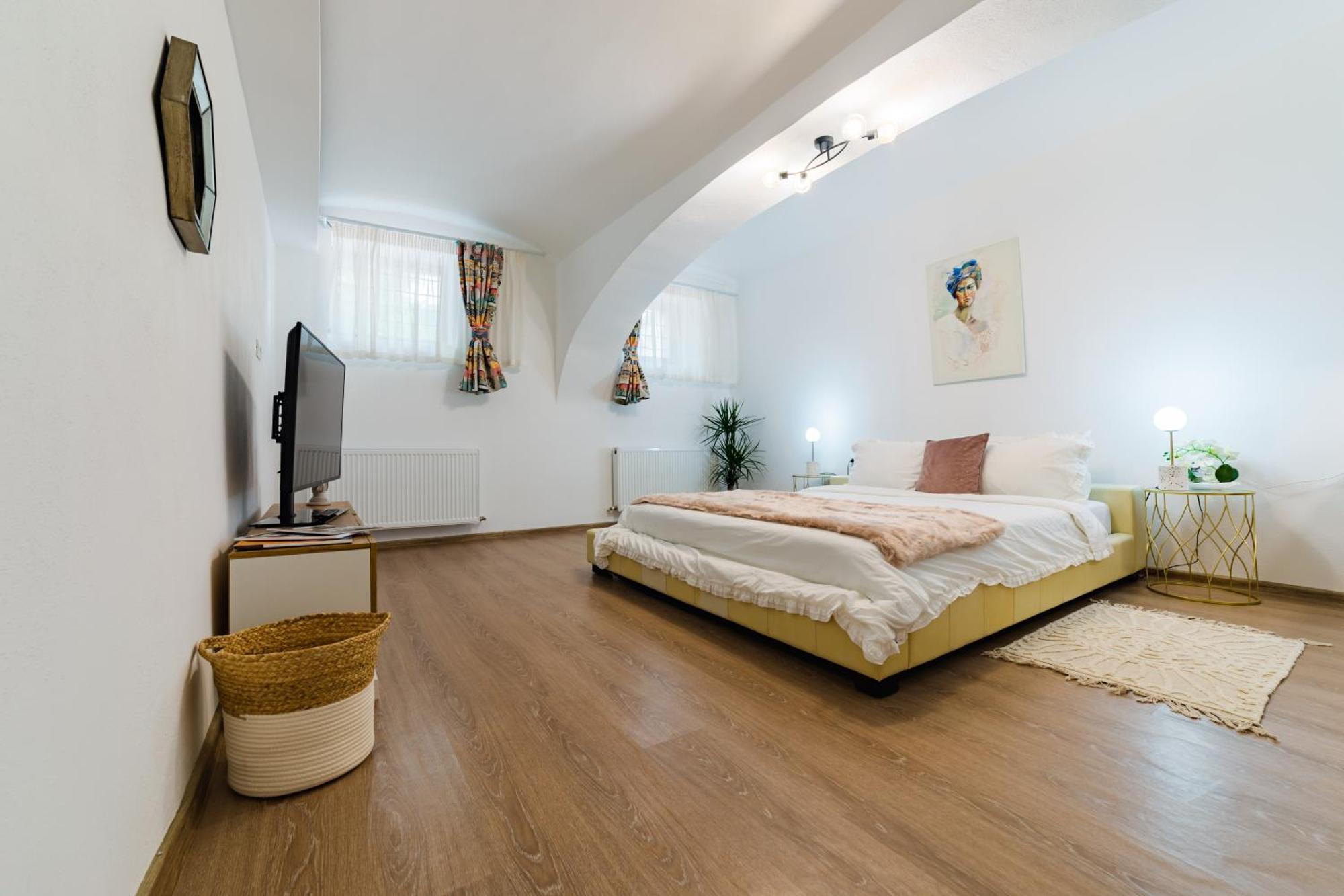 Sabin Apartments Private Parking Brasov Luaran gambar